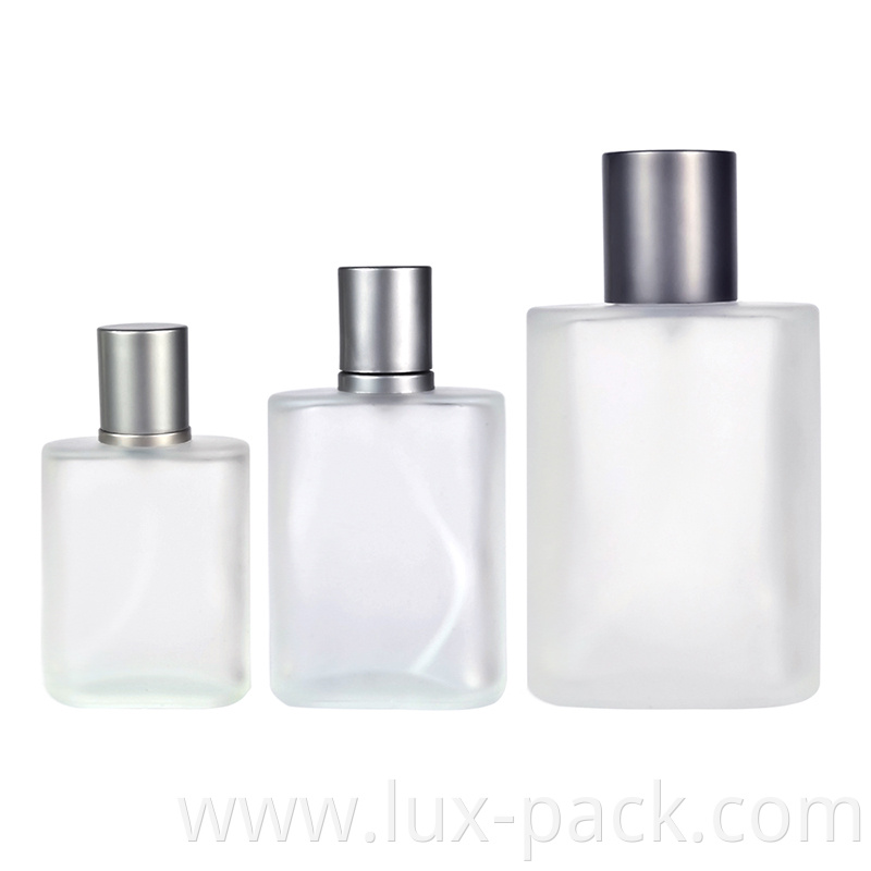 Wholesale Custom Empty Mini Refillable Spray Glass Perfume Bottles 50ml Glass